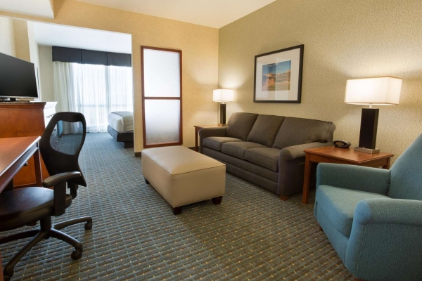Drury Inn and Suites Colorado Springs Near the Air Force Academy (Gleneagle)